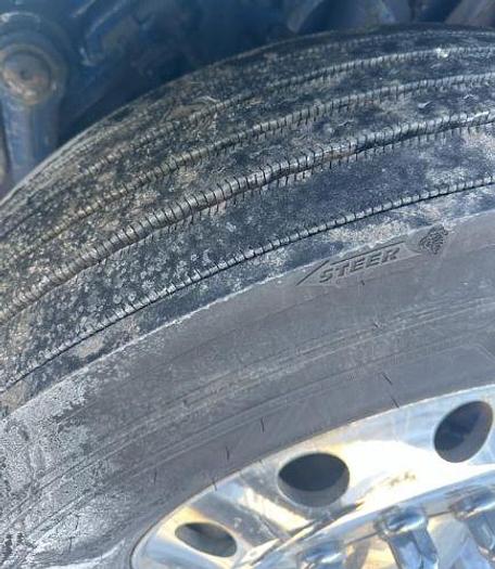 Used 2023 KENWORTH W990