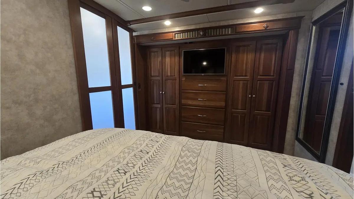 Used 2016 Winnebago Journey 40r