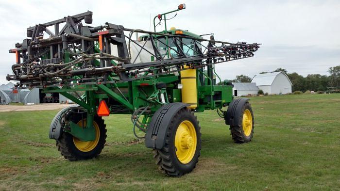 Used 1998 JOHN DEERE 4700