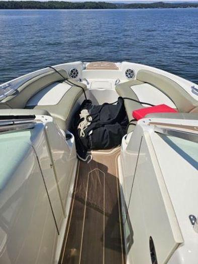 Used 2020 Sea Ray 240 Sundeck