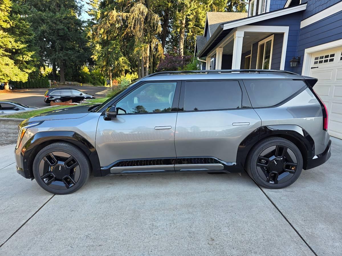 Used 2024 Kia EV9 GT Line