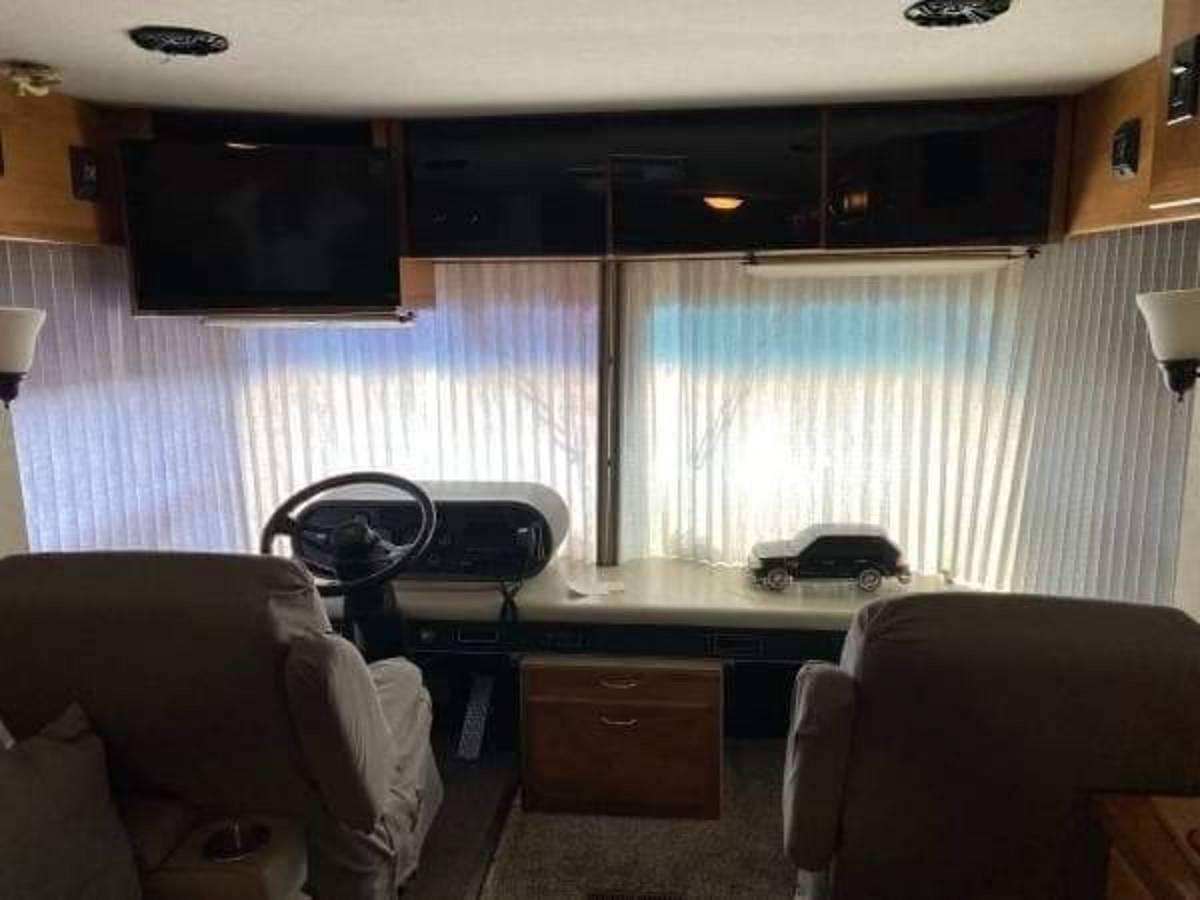Used 1995 Safari Serengeti