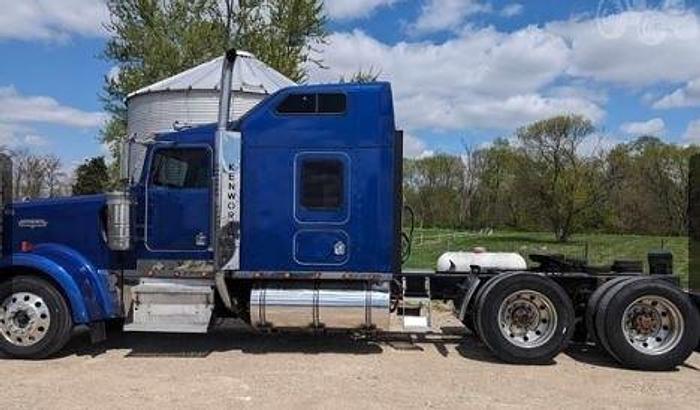 Used 1998 Kenworth W900L