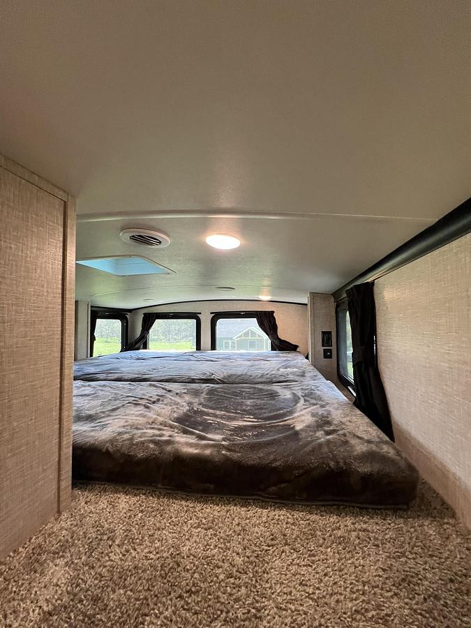 Used 2023 Jayco North Point 390CKDS Fifth Wheel