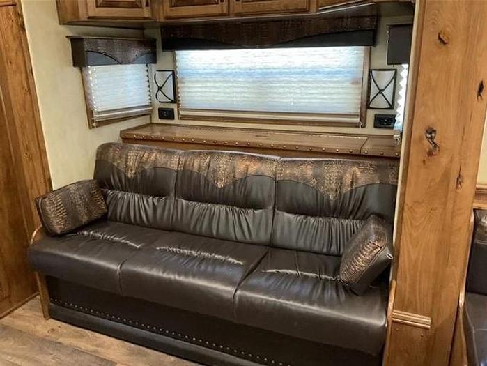 Used 2021 Twister 3 Horse Trailer with Living Quarters