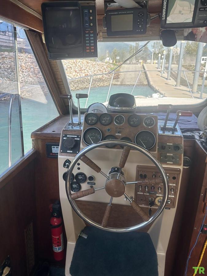 Used 1975 Uni Flight Cabin Cruiser
