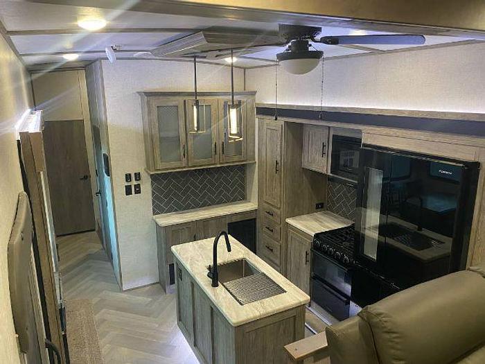 Used 2021 Forest River Salem Hemisphere 378FL