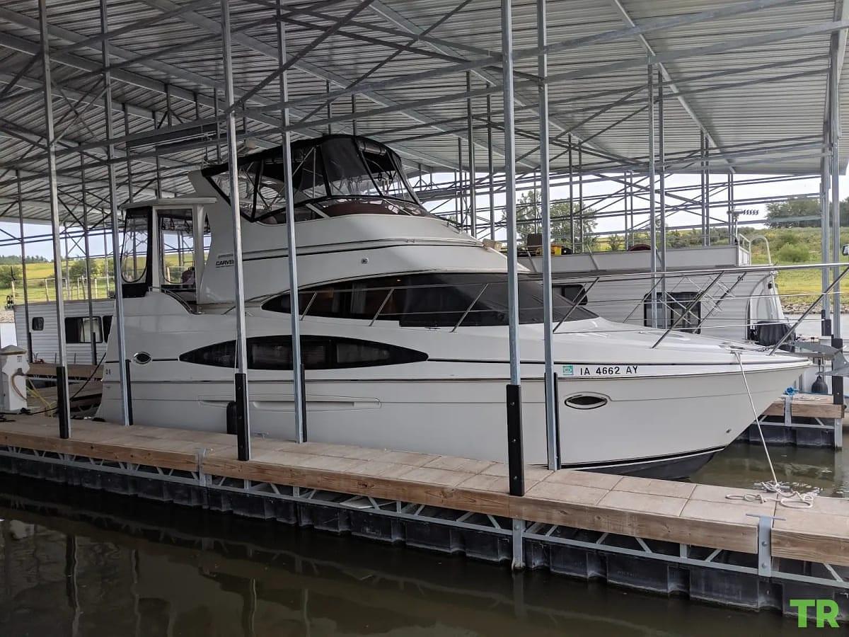 Used 2002 Carver 346 Motor Yacht