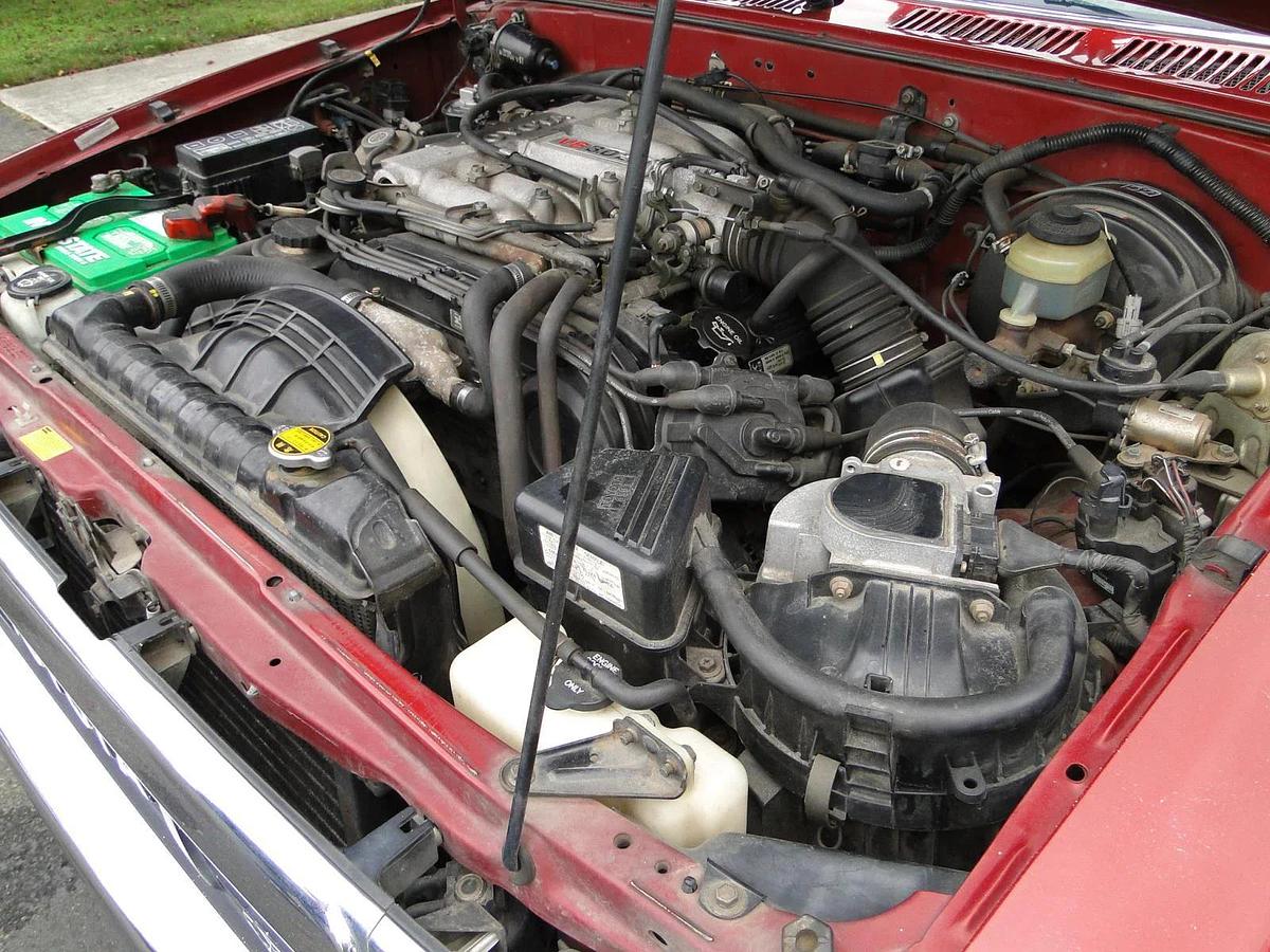 Used 1990 Toyota 4x4 Xtracab SR5 Pickup