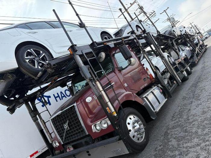 Used 2012 Volvo VAH64200 Car Hauler