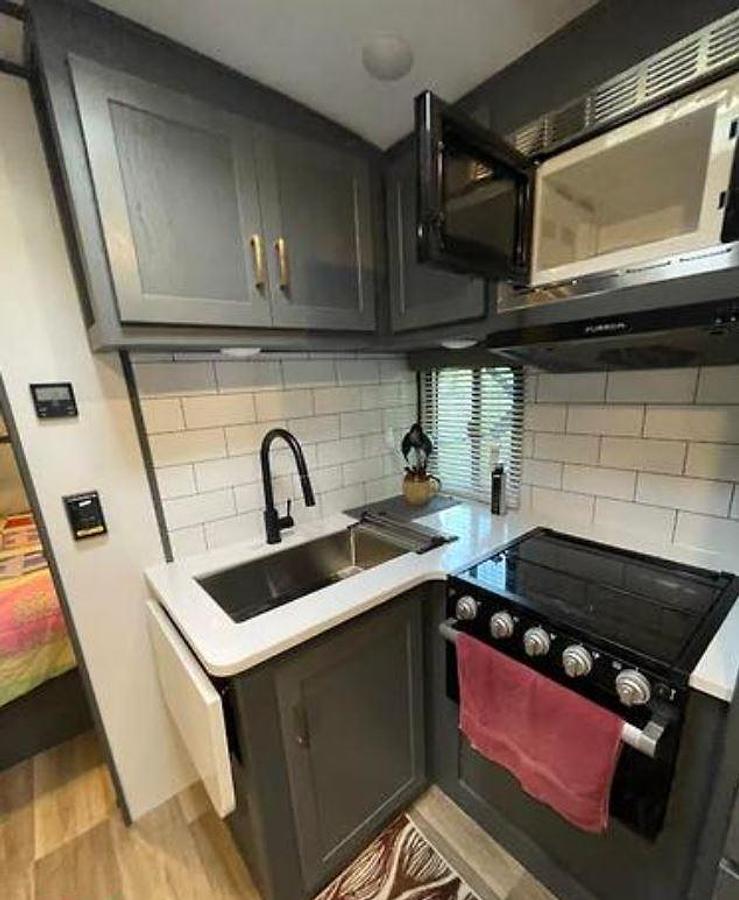 Used 2022 Keystone Bullet Premier BL23RBPR22