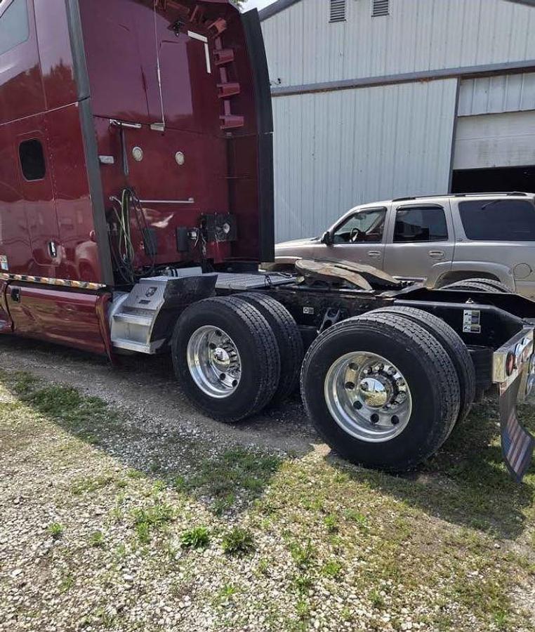 Used 2019 PETERBILT 579