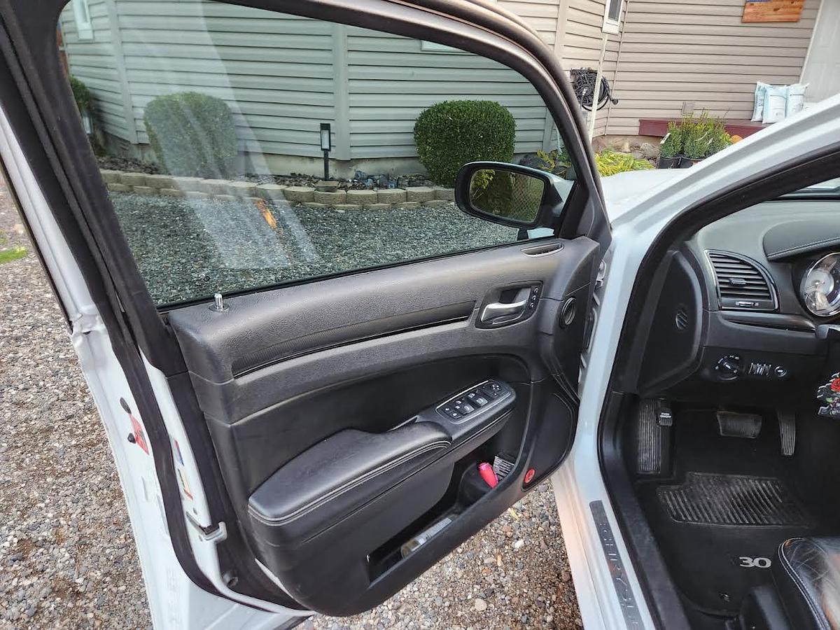 Used 2012 CHRYSLER 300S