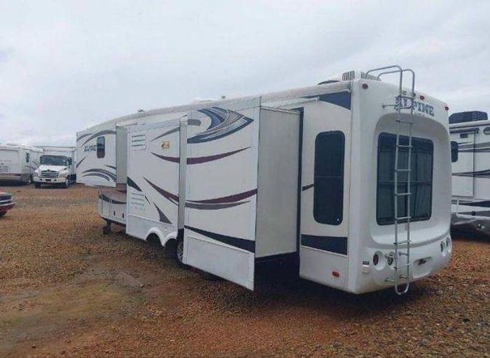 Used 2013 Keystone Alpine