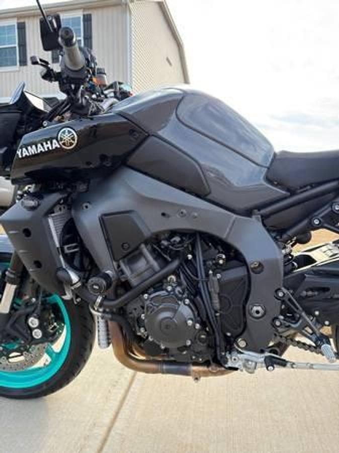 Used 2023 YAMAHA MT-10