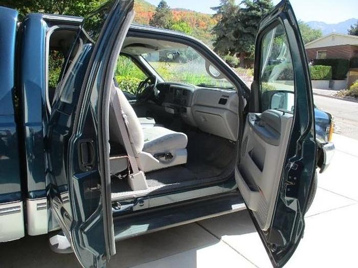 Used 1999 Ford F-250 Super Duty Lariat