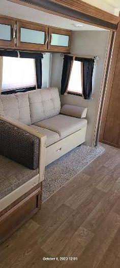 Used 2017 Forest River Salem T26TBUD 26ft Travel Trailer