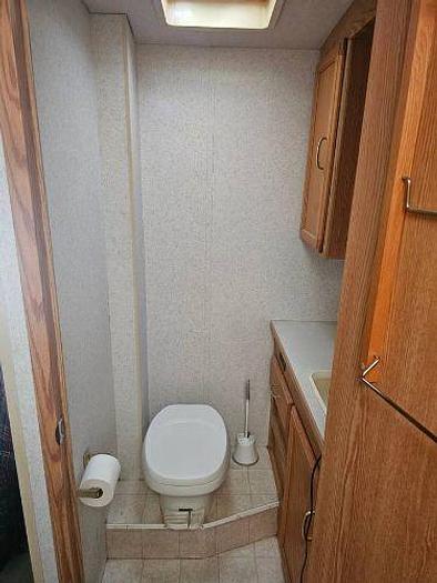 Used 2002 Winnebago SIGHTSEER