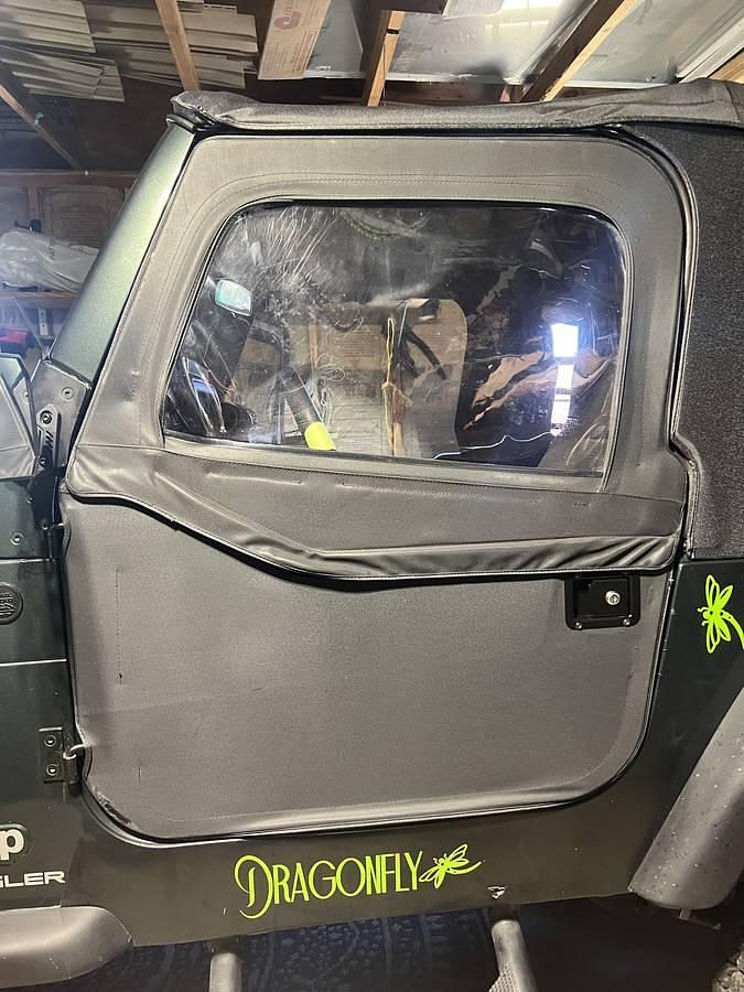 Used 2004 Jeep Wrangler 4X4