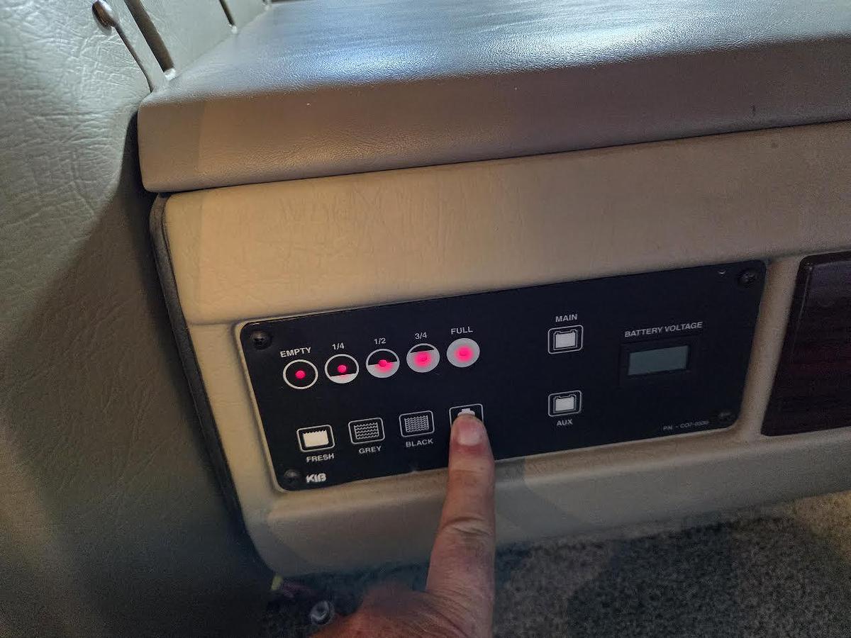 Used 2007 Fleetwood Bounder