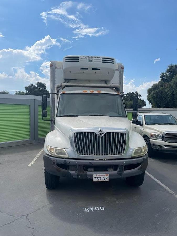 Used 2010 International 4300 Refrigerated Box Truck with Liftgate