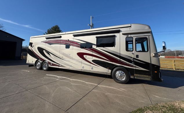 Used 2019 Newmar Dutch Star 4362 Class A Motorhome