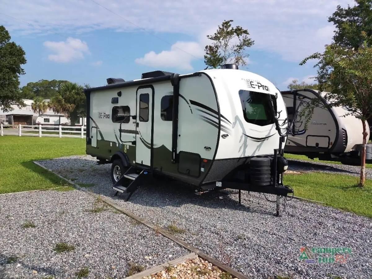 Used 2024 Rockwood Geo Pro 20FBS