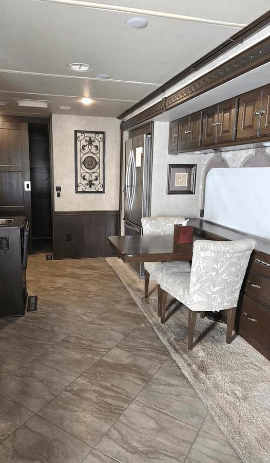 Used 2016 Winnebago Adventurer 38Q