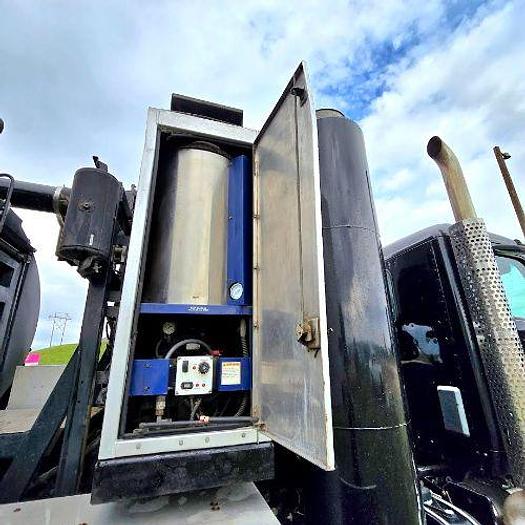 Used 2015 Vactor HXX Vacuum Truck with Cold Weather Package