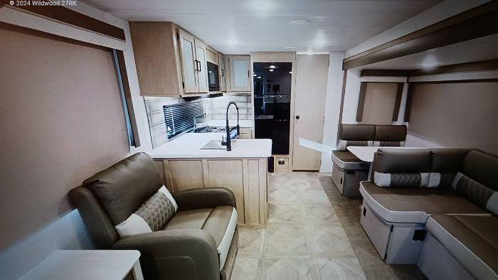 Used 2022 Forest River Salem M-27RK