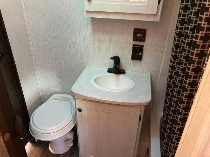 Used 2021 Heartland Lithium 2414