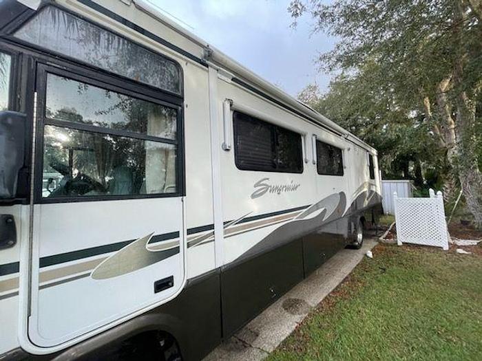 Used 1999 Itasca Suncruiser 35C