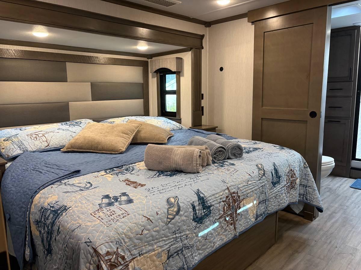 Used 2021 Forest River RiverStone Legacy 39RKFB Fifth Wheel