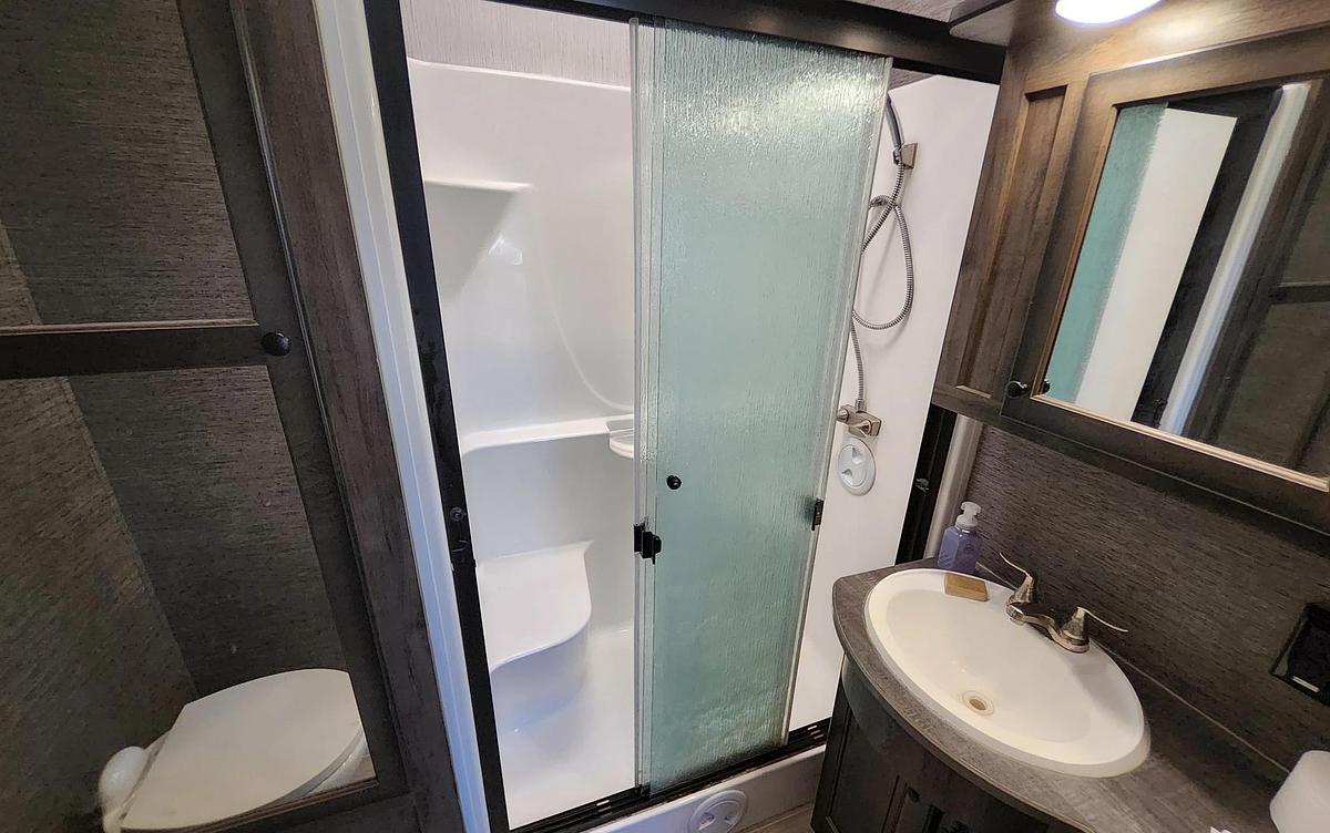 Used 2020 Heartland Bighorn Traveler 38FL Fifth Wheel