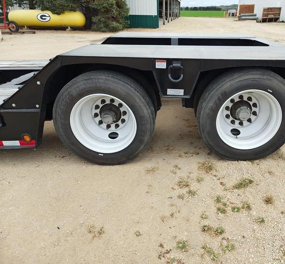 Used 2022 Kaufman Lowboy Trailer