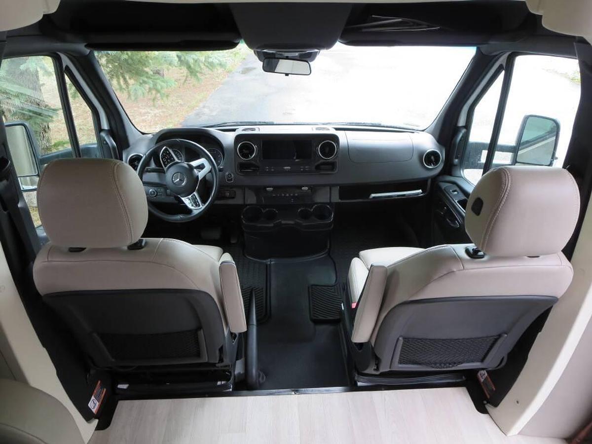 Used 2023 Winnebago Navion 24V Class C Motorhome