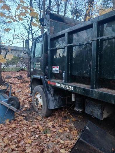 Used 1996 Ford Dump Truck