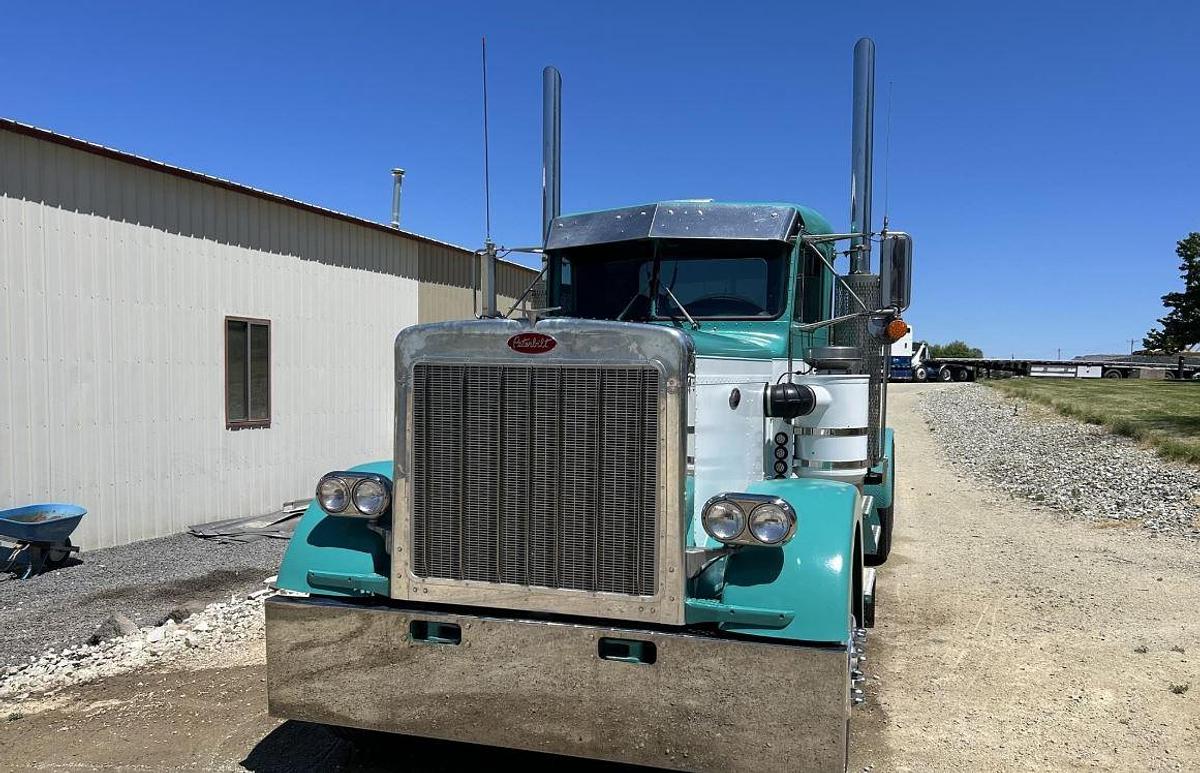 Used 1983 Peterbilt 359EXHD