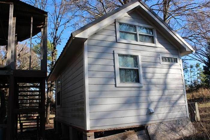 Used 2018 Tiny-Home Portable