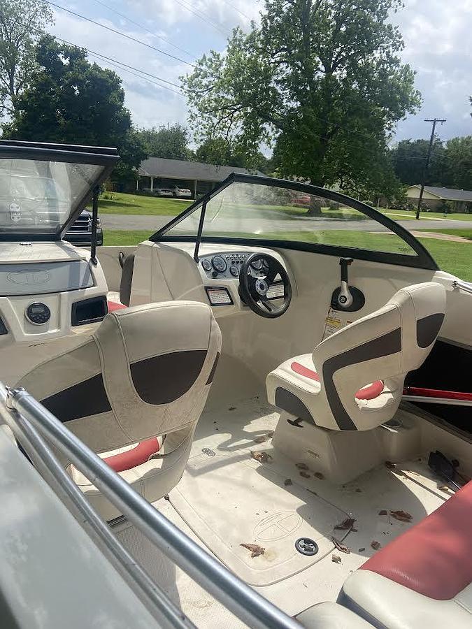 Used 2017 Tahoe 450 TS Ski Boat