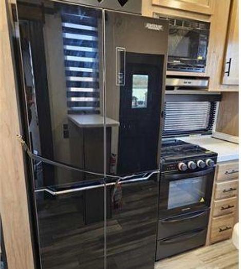 Used 2023 Forest River CHEROKEE TIMBERWOLF 39SR