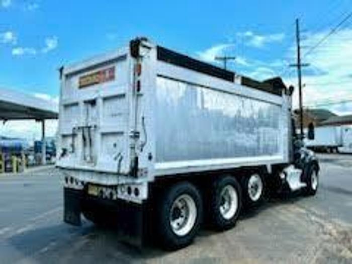 Used 2015 KENWORTH T880 Dump Truck