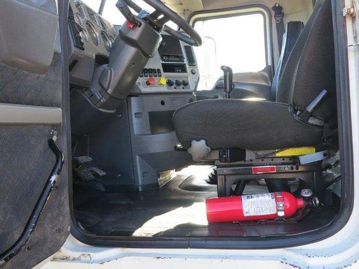 Used 2015 Mack Pinnacle CXU613