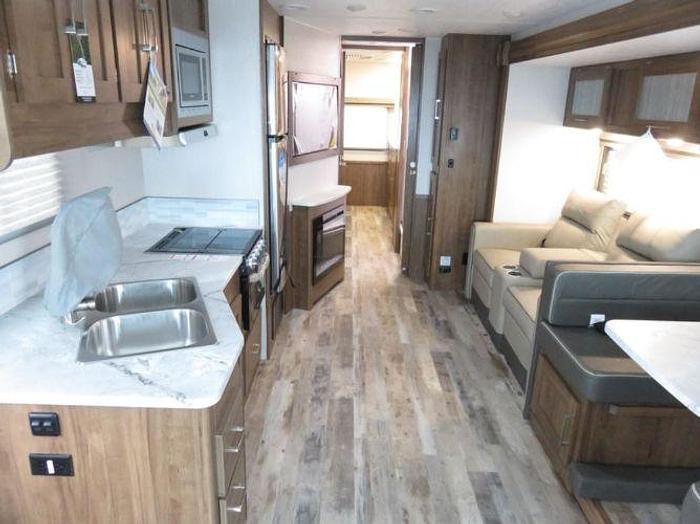 Used 2020 Coachmen Pursuit 31TS
