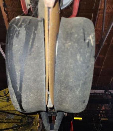 Used 2012 WHITE 8524