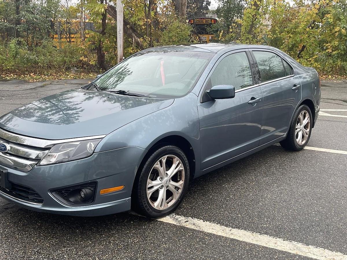 Used 2012 FORD FUSION SE 4 CYL