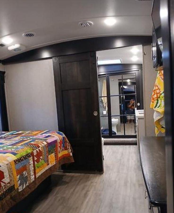 Used 2021 Jayco Pinnacle 36FBTS Fifth Wheel