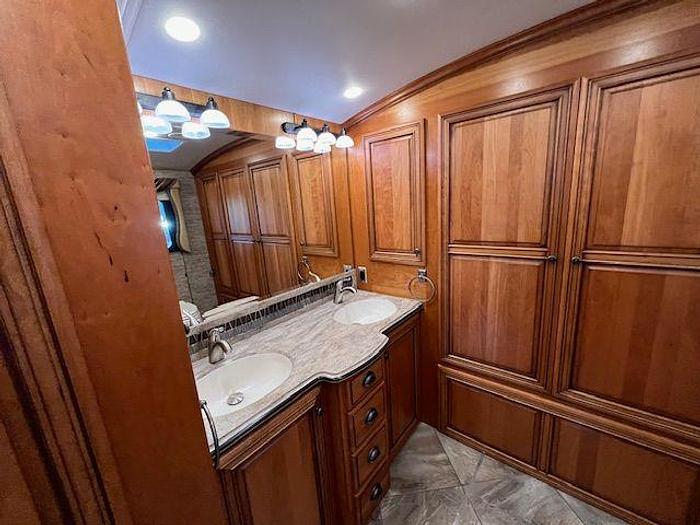 Used 2016 Newmar Dutch Star 4369