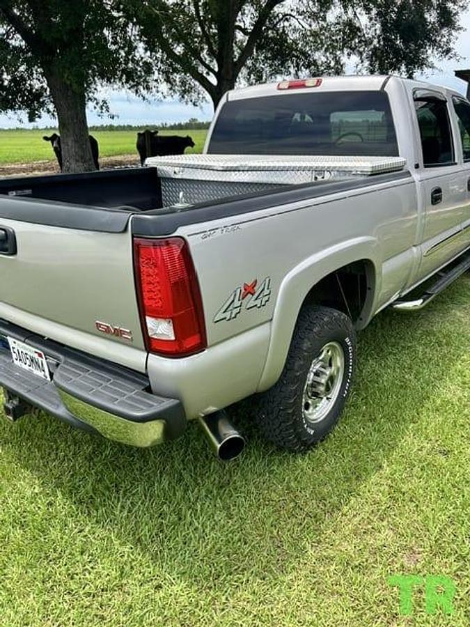 Used 2005 GMC Sierra 2500HD Duramax Diesel 4x4