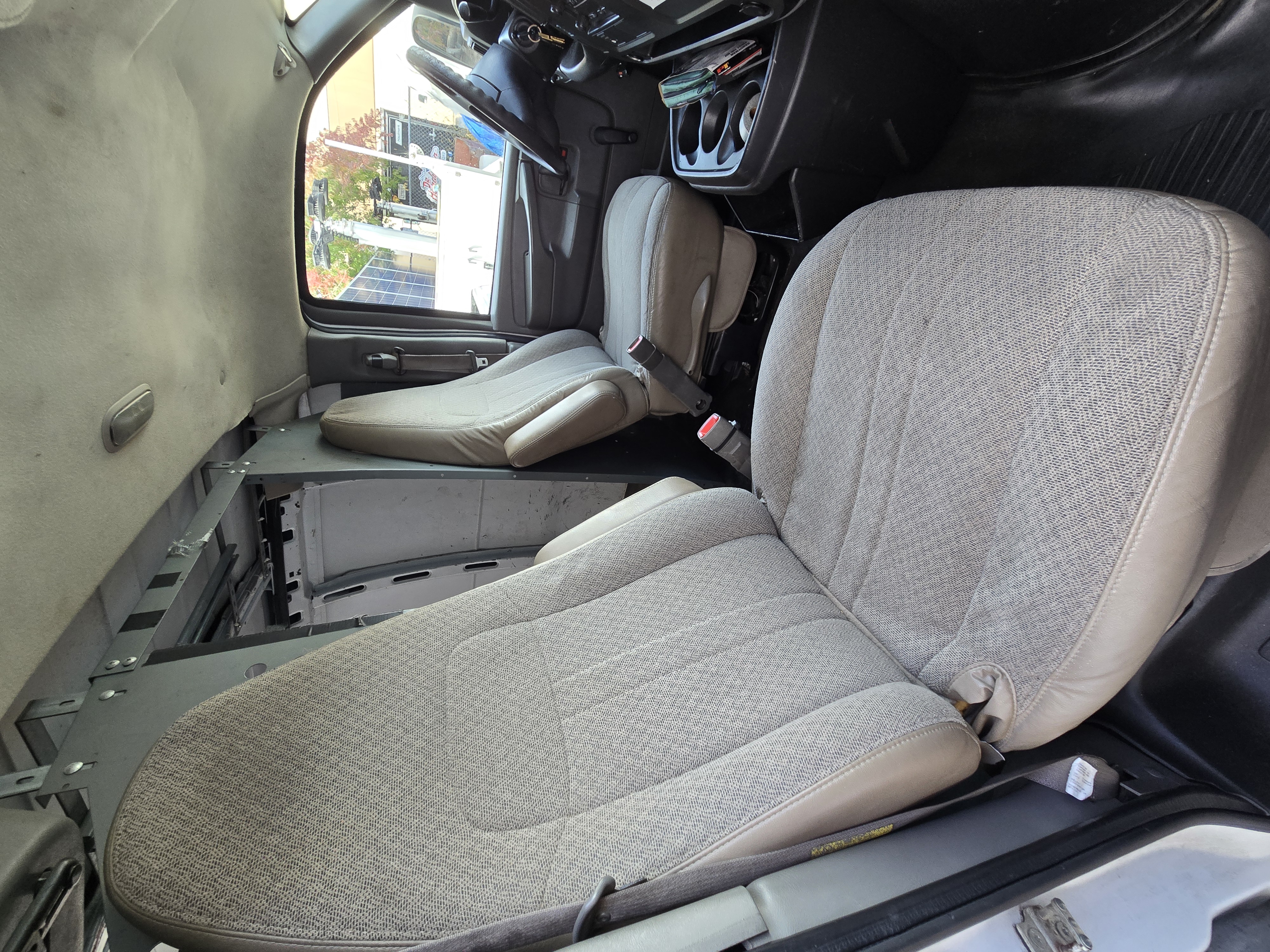 Used 2005 Gmc Savana 3500